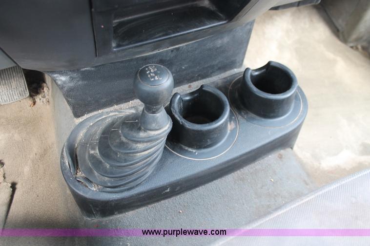 image for item E3294 2005 Ford F150 XLT SuperCab pickup truck