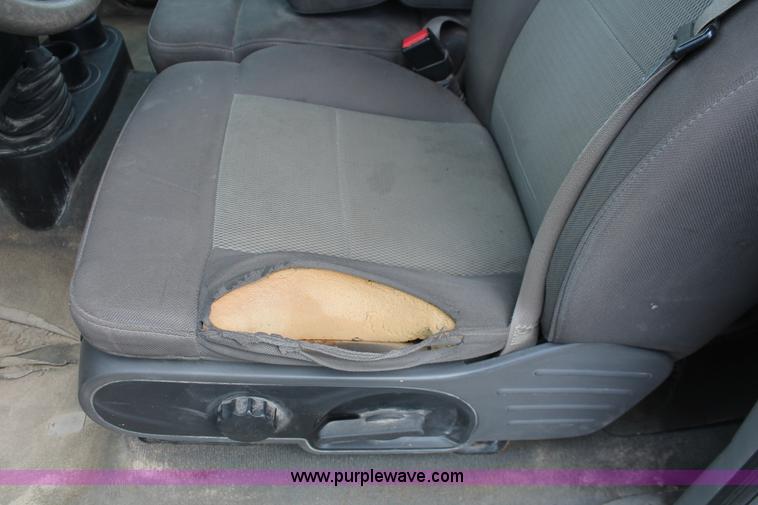 image for item E3294 2005 Ford F150 XLT SuperCab pickup truck