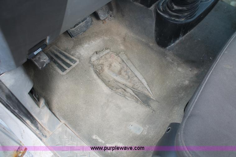 image for item E3294 2005 Ford F150 XLT SuperCab pickup truck