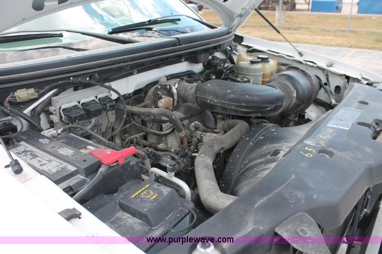 image for item E3294 2005 Ford F150 XLT SuperCab pickup truck