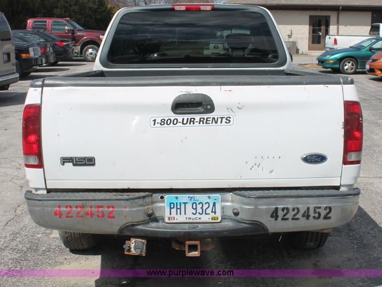 image for item E3297 2002 Ford F150 XLT SuperCab pickup truck