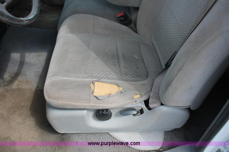 image for item E3297 2002 Ford F150 XLT SuperCab pickup truck