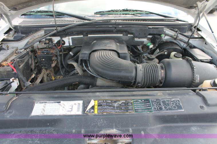 image for item E3297 2002 Ford F150 XLT SuperCab pickup truck