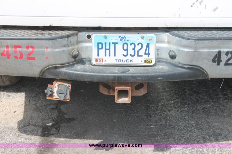 image for item E3297 2002 Ford F150 XLT SuperCab pickup truck