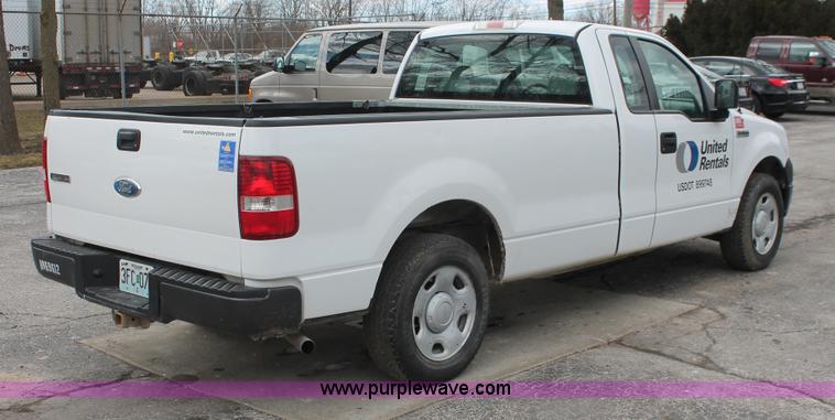 image for item E3327 2007 Ford F150 XLT pickup truck
