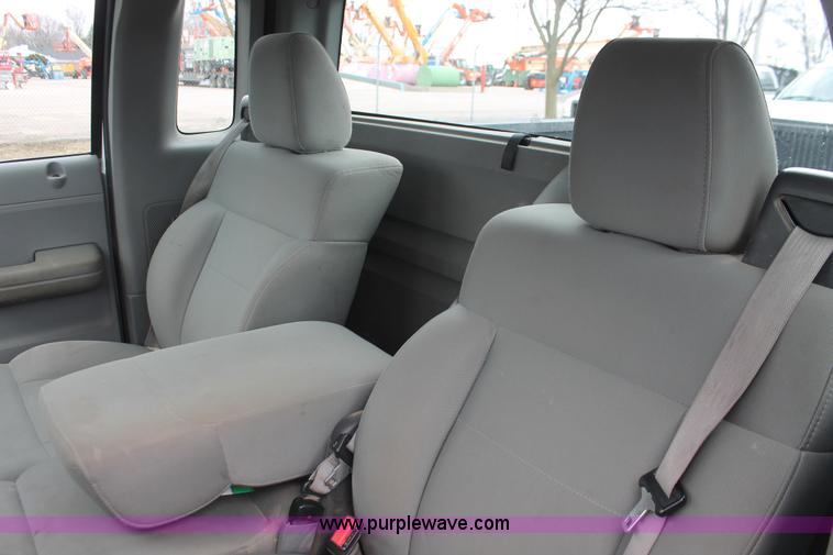 image for item E3327 2007 Ford F150 XLT pickup truck