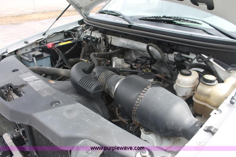 image for item E3329 2007 Ford F150 XLT SuperCab pickup truck