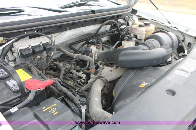 image for item E3329 2007 Ford F150 XLT SuperCab pickup truck