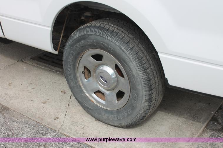 image for item E3329 2007 Ford F150 XLT SuperCab pickup truck