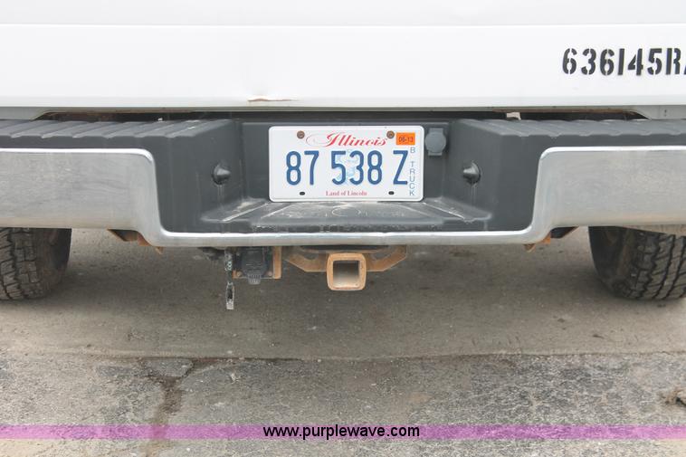 image for item E3330 2006 Ford F150 XLT SuperCab pickup truck