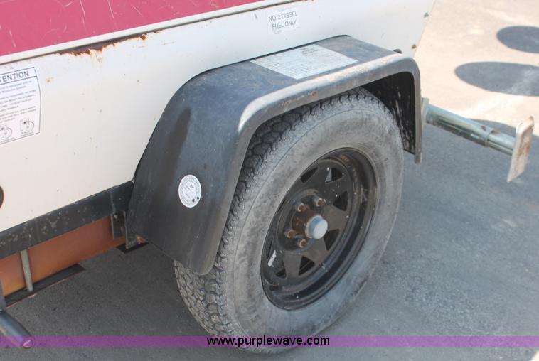 image for item E3338 2008 Terex Amida AL4000 light tower/generator