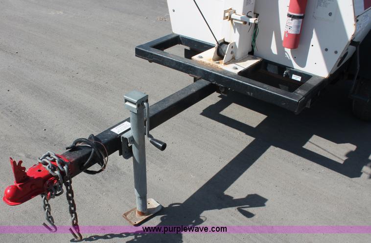 image for item E3338 2008 Terex Amida AL4000 light tower/generator