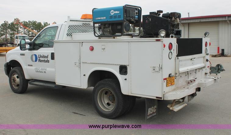 image for item E3339 2007 Ford F350 XL Super Duty service truck