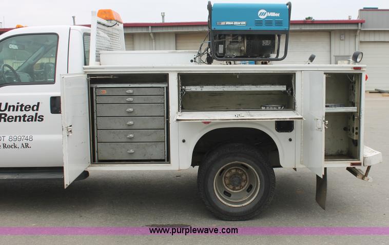 image for item E3339 2007 Ford F350 XL Super Duty service truck