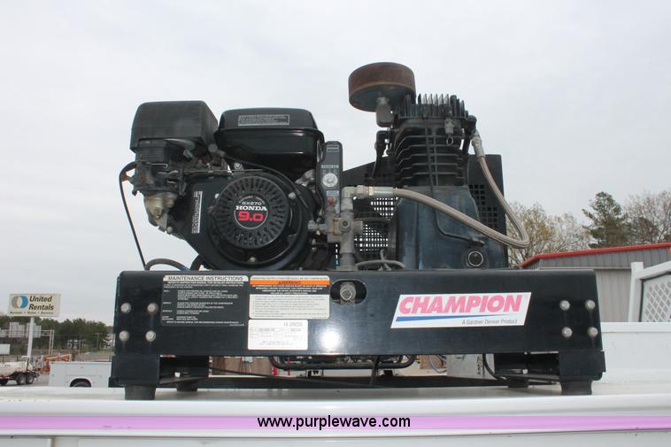 image for item E3339 2007 Ford F350 XL Super Duty service truck