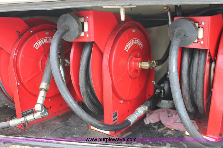 image for item E3339 2007 Ford F350 XL Super Duty service truck