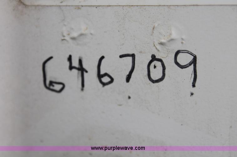 image for item E3339 2007 Ford F350 XL Super Duty service truck