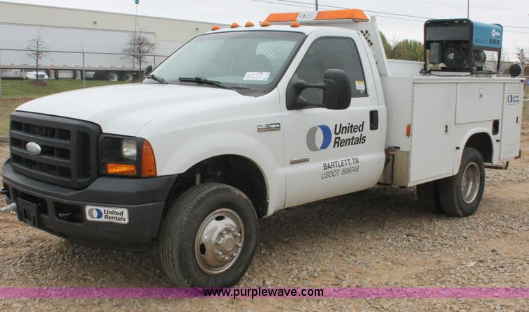 image for item E3341 2006 Ford F350 XL Super Duty service truck