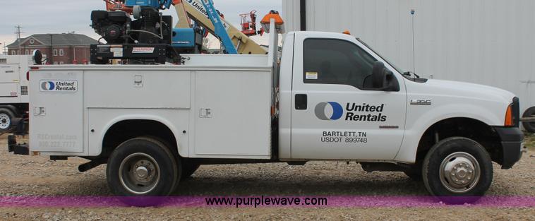 image for item E3341 2006 Ford F350 XL Super Duty service truck