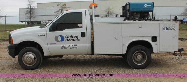 image for item E3341 2006 Ford F350 XL Super Duty service truck