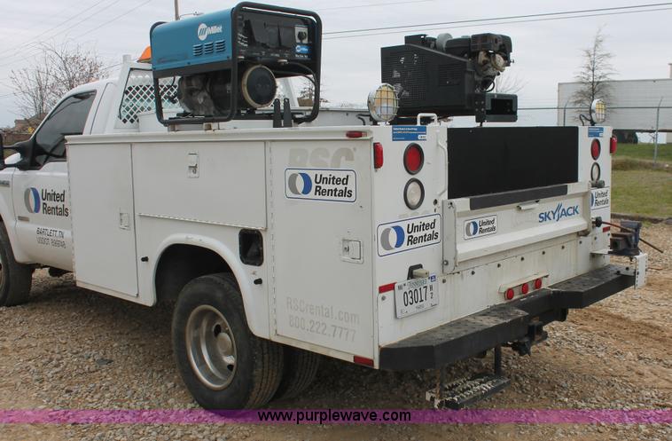 image for item E3341 2006 Ford F350 XL Super Duty service truck