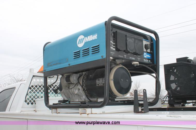 image for item E3341 2006 Ford F350 XL Super Duty service truck