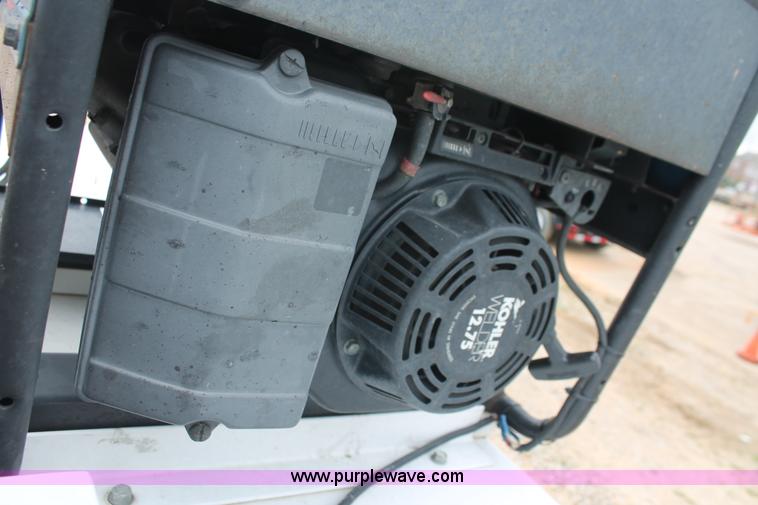 image for item E3341 2006 Ford F350 XL Super Duty service truck