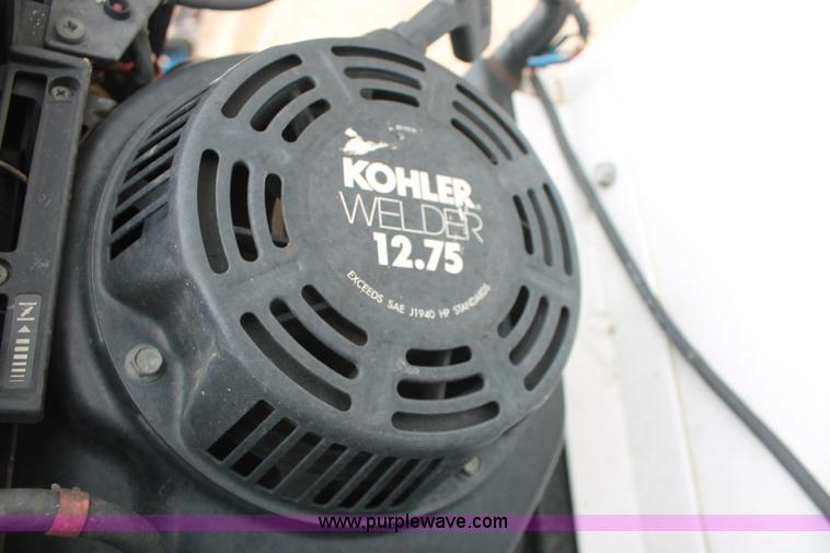 image for item E3341 2006 Ford F350 XL Super Duty service truck