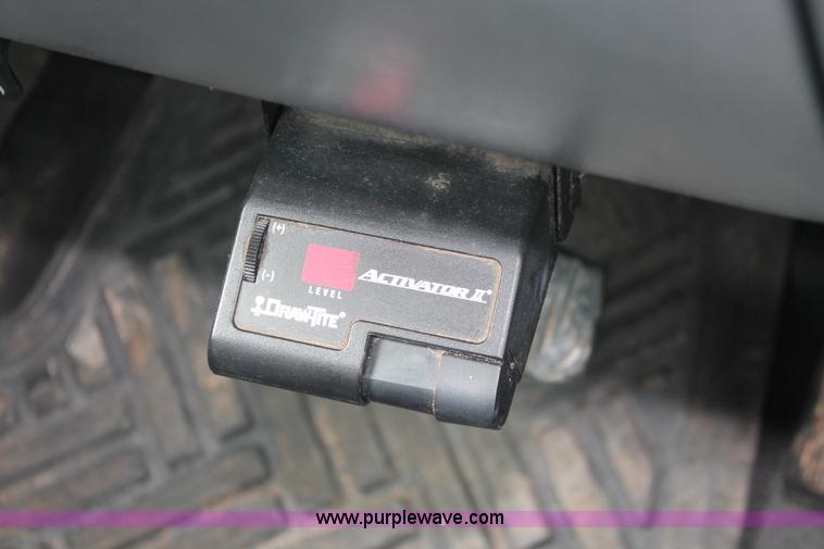 image for item E3342 2004 Ford F350 XL Super Duty service truck