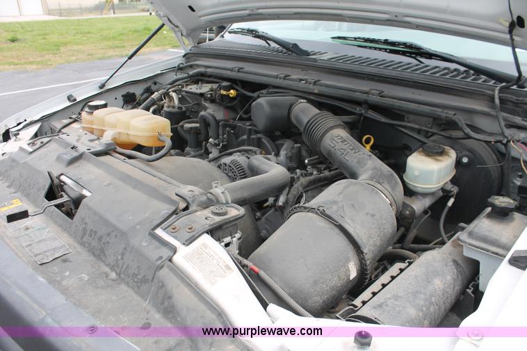 image for item E3342 2004 Ford F350 XL Super Duty service truck