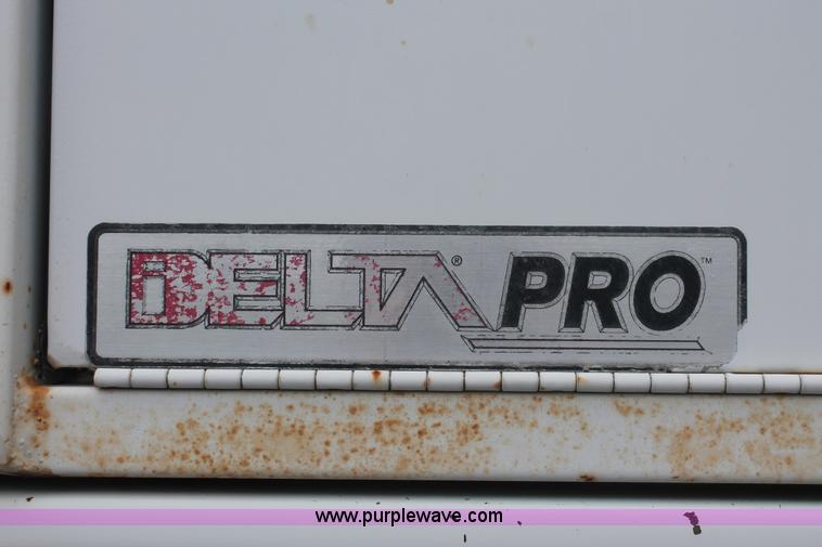 image for item E3342 2004 Ford F350 XL Super Duty service truck