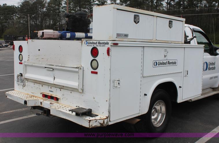 image for item E3342 2004 Ford F350 XL Super Duty service truck
