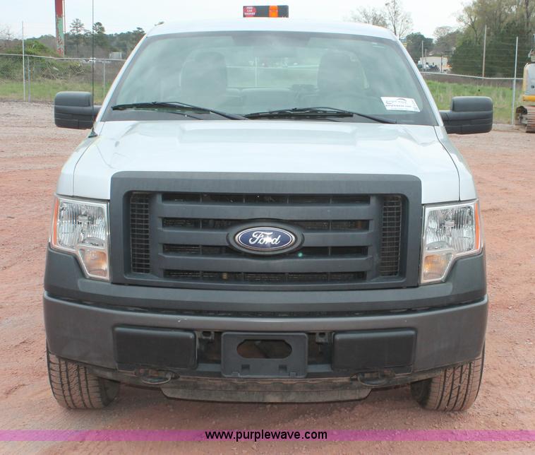 image for item E3343 2010 Ford F150 XL SuperCrew pickup truck