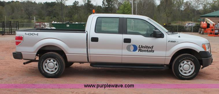 image for item E3343 2010 Ford F150 XL SuperCrew pickup truck