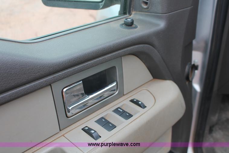 image for item E3343 2010 Ford F150 XL SuperCrew pickup truck