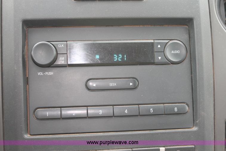 image for item E3343 2010 Ford F150 XL SuperCrew pickup truck