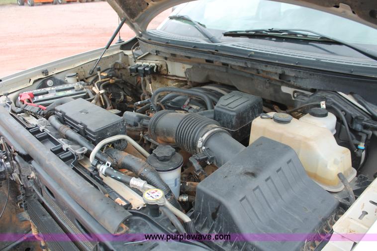 image for item E3343 2010 Ford F150 XL SuperCrew pickup truck