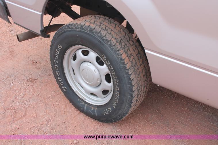 image for item E3343 2010 Ford F150 XL SuperCrew pickup truck