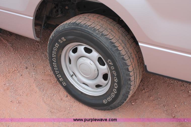 image for item E3343 2010 Ford F150 XL SuperCrew pickup truck