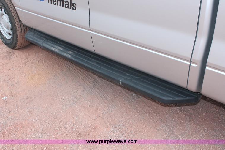 image for item E3343 2010 Ford F150 XL SuperCrew pickup truck