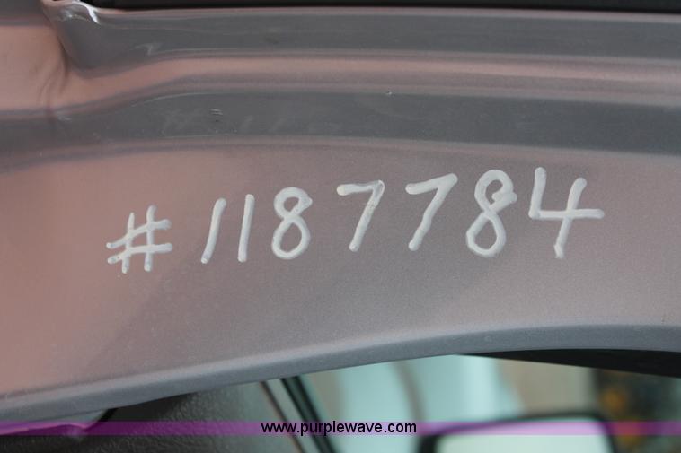 image for item E3343 2010 Ford F150 XL SuperCrew pickup truck