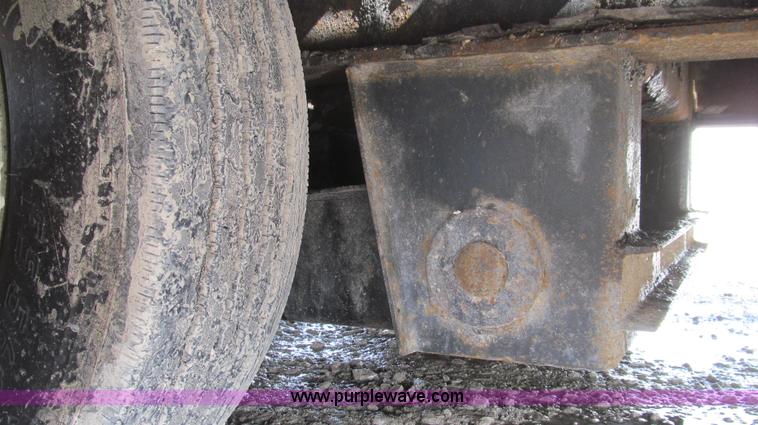 image for item E3839 2007 Ledwell Hydratail 48' tandem axle trailer