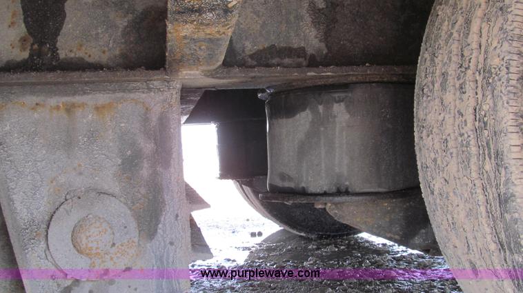 image for item E3839 2007 Ledwell Hydratail 48' tandem axle trailer