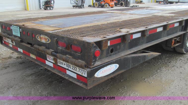 image for item E3839 2007 Ledwell Hydratail 48' tandem axle trailer