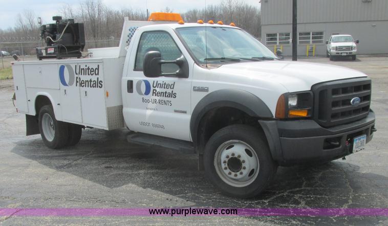 image for item E7184 2007 Ford F550 XL Super Duty service truck