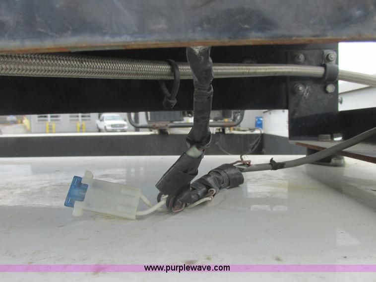 image for item E7184 2007 Ford F550 XL Super Duty service truck