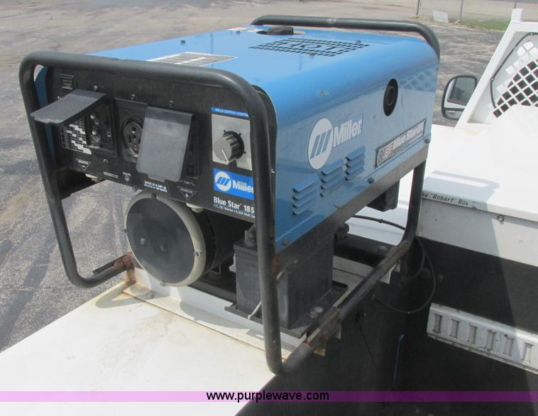 image for item E7184 2007 Ford F550 XL Super Duty service truck