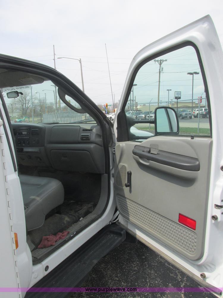 image for item E7184 2007 Ford F550 XL Super Duty service truck