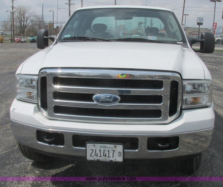 image for item E7186 2007 Ford F250 XLT Super Duty SuperCab pickup truck