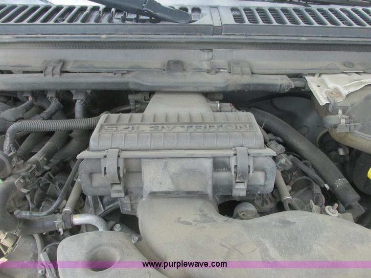 image for item E7186 2007 Ford F250 XLT Super Duty SuperCab pickup truck